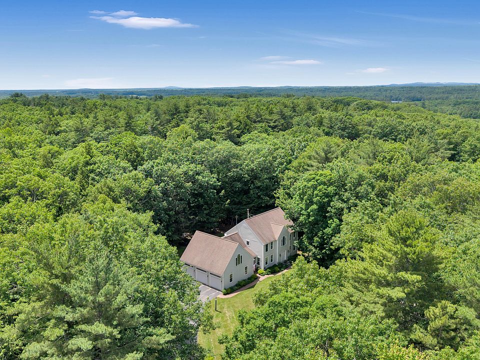 1st image of 12 Boardwalk Avenue