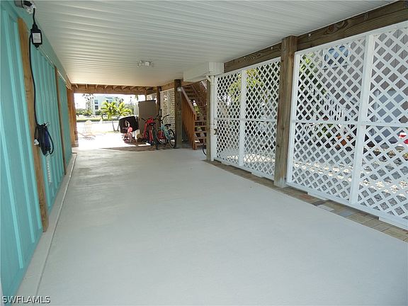 5th image of 21671/73 Indian Bayou Dr