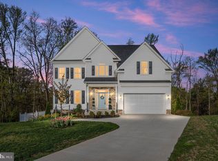 8734 Lukens Ln, Alexandria, VA