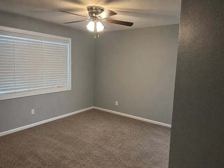 3108 W Marlin Ave — Photo 5