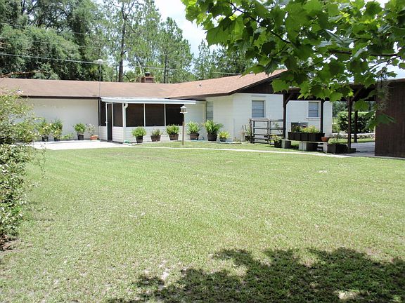 4th image of 124 Live Oak Ln