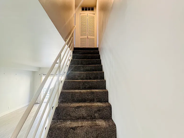 11738 Mayfield Ave #101 — Photo 11