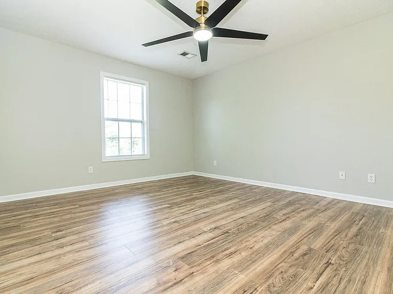 134 Twin Lakes Dr — Photo 13