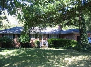 733 N Great Neck Rd, Virginia Beach, VA 23454