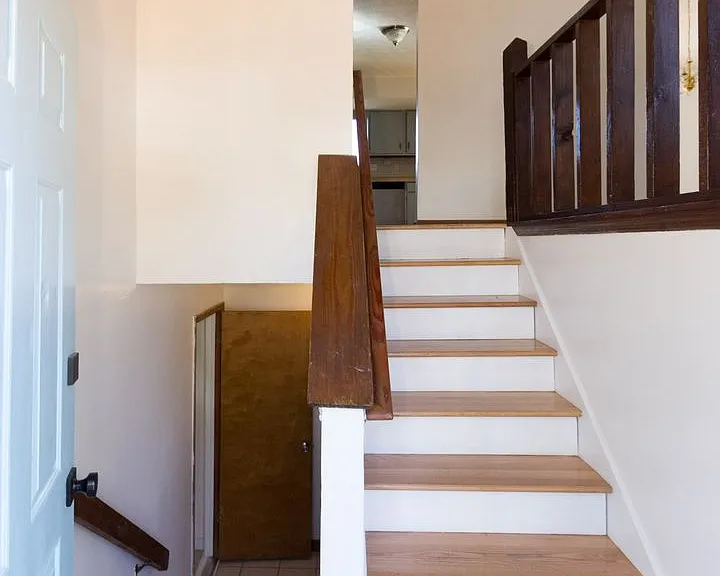 1169 Hillcrest Ct — Photo 7