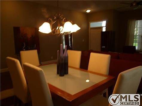 5th image of 6084 Newport Village Way