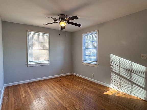 4th image of 305 Stonewall Ave