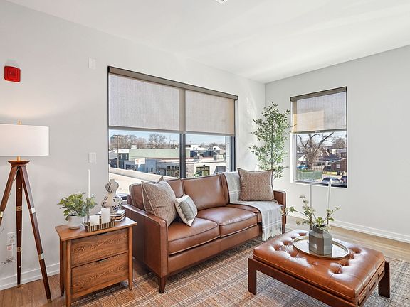 5th image of 1115 3rd Ave S APT 302