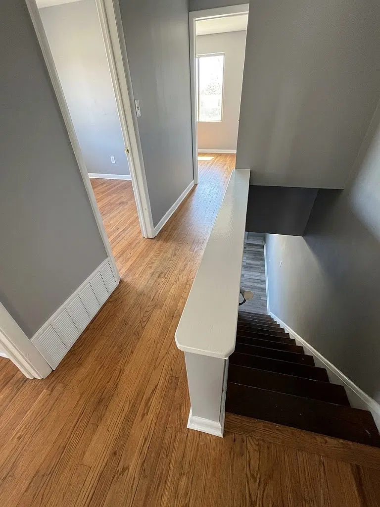 3 bed, 1.5 bath, 1406 sqft, $1,819 — Photo 2