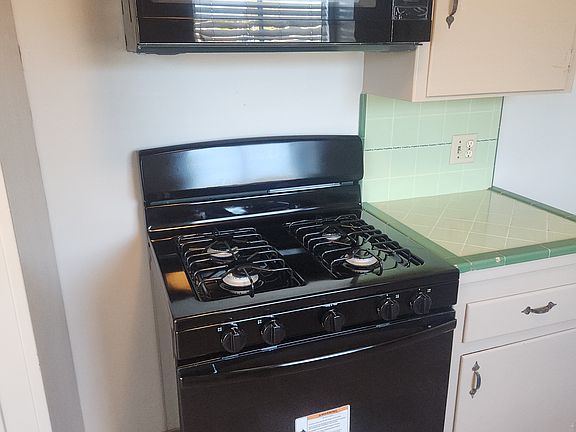 New Stove/Oven and Microwave