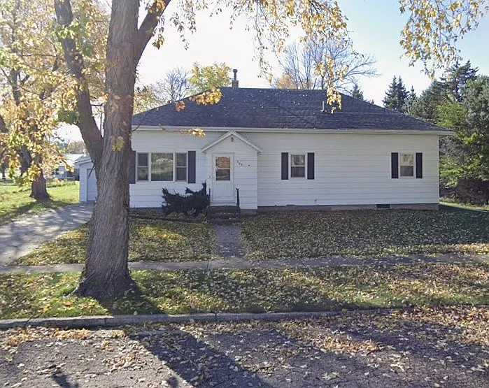 209 W Minnesota Ave