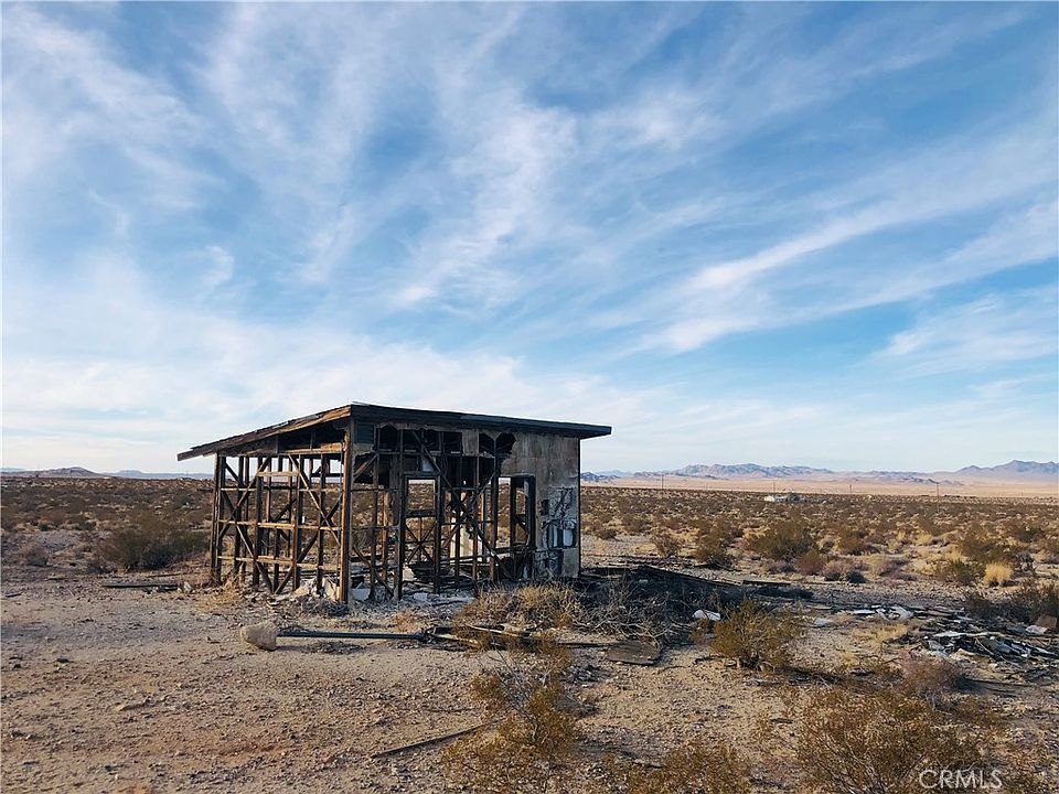 1st image of 5 Pinto Mountain Rd