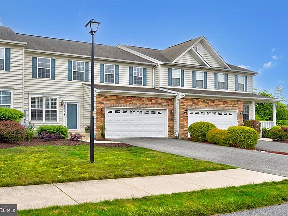 2nd image of 33652 Village Dr #S2