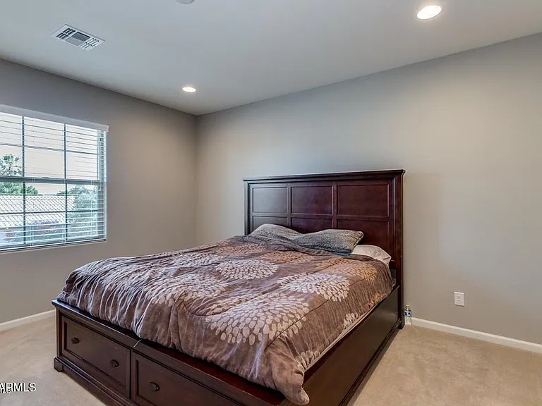 2477 W Market Pl #32 — Photo 20