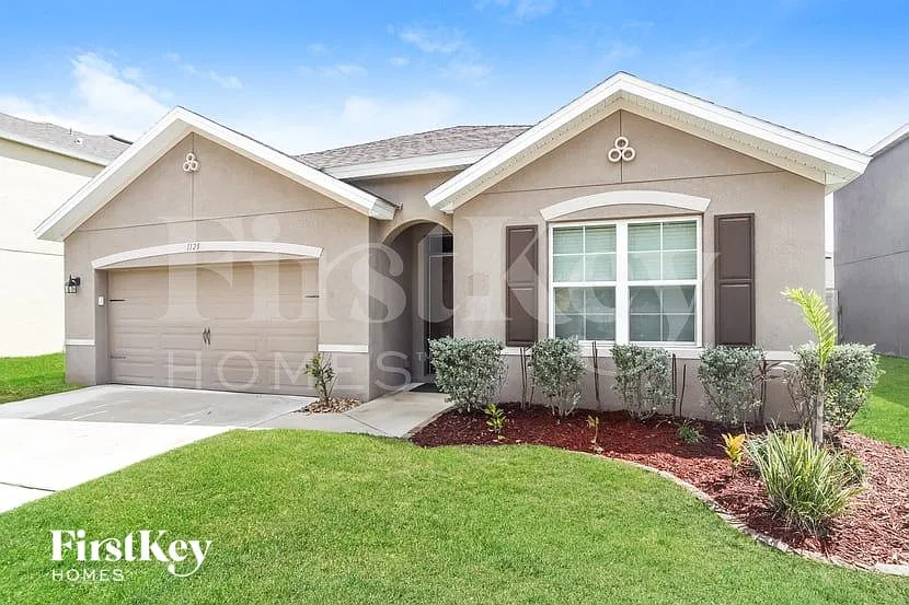 1125 Newton Cir