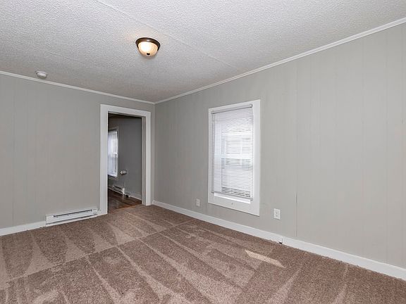 2nd image of 606 N King Ave