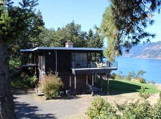 3690 Westcliff Dr, Hood River, OR 97031