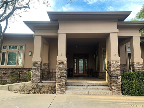 2nd image of 284 Catalpa Ln