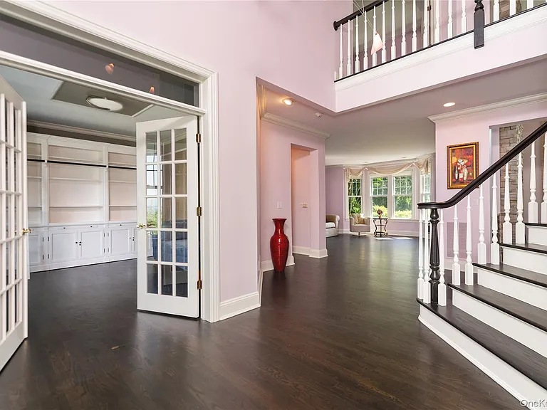 53 Pembroke Dr — Photo 7