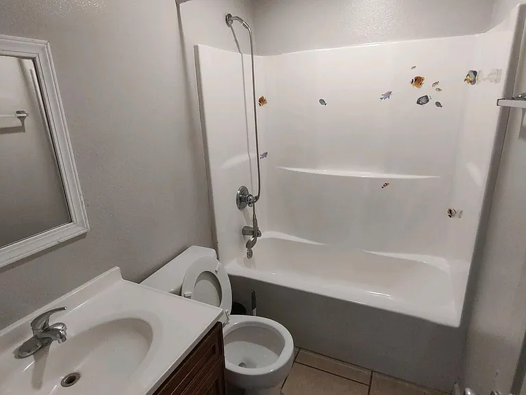 3907 Branch St #1-8 — Photo 9