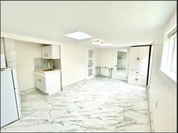 18831 Loree Ave, Cupertino, CA 95014