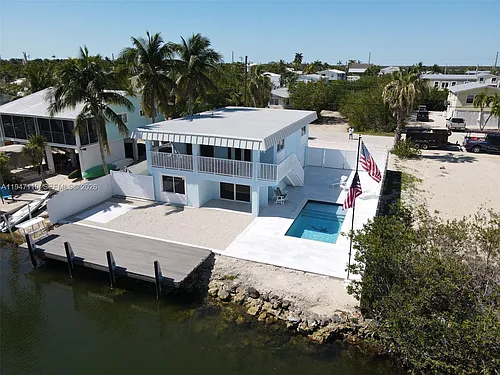 27346 Martinique Ln Photo 1