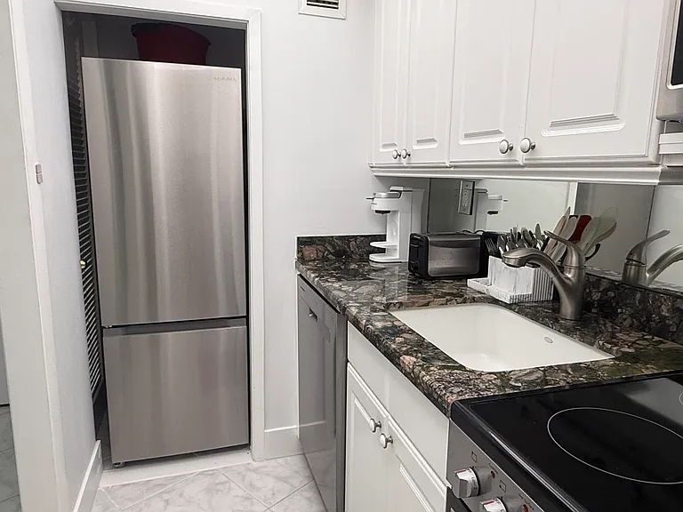2600 N Flagler Dr #413 — Photo 7
