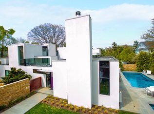 6011 Kirby Rd, Bethesda, MD 20817