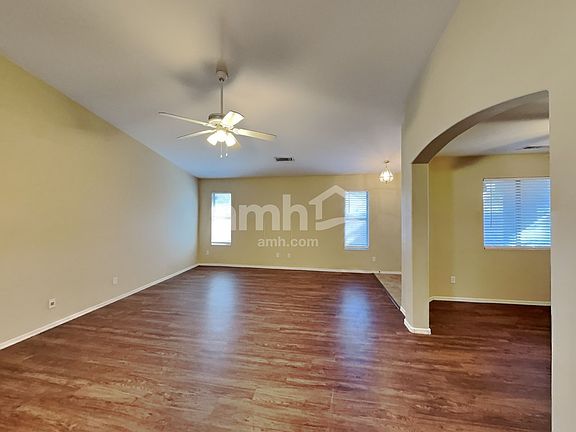 4th image of 13026 W Scotts Dr
