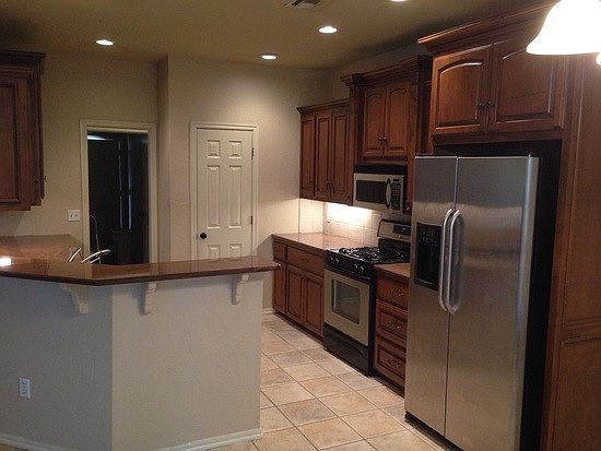 4th image of 7517 NW 129th St