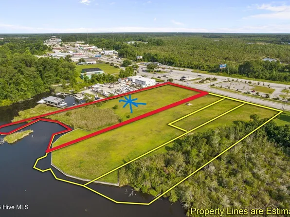 147 Old Bridge Street, Jacksonville, NC 28540