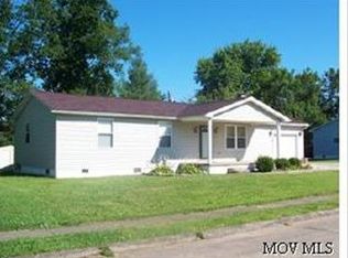 68 Lincolnshire Dr, Mineral Wells, WV 26150