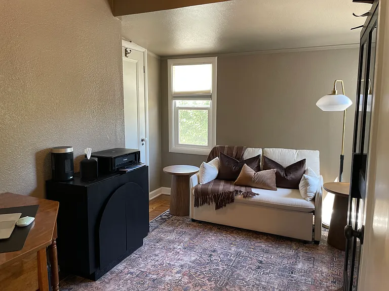 3rd bedroom/office/nursery
