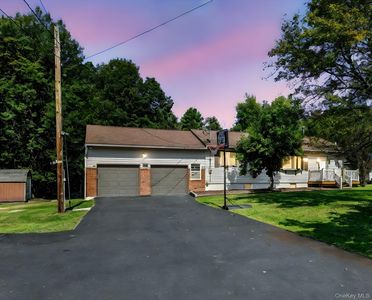 53 Fair Oaks Road, Middletown, NY, 10940