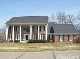 17725 Greystone Terrace Dr, Chesterfield, MO 63005