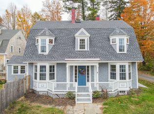 9 Elm St, Pepperell, MA 01463