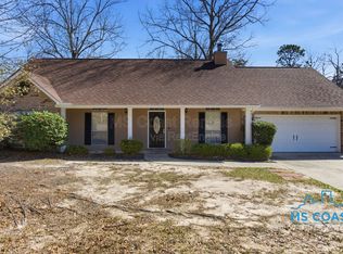 880 Oio Pl, Diamondhead, MS 39525