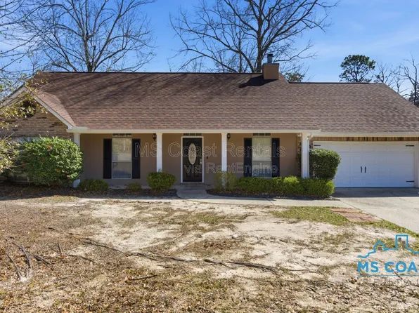 880 Oio Pl, Diamondhead, MS 39525