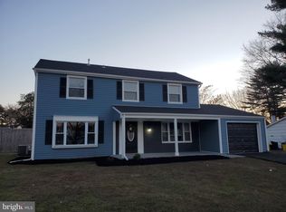 48 Parson Ln, Willingboro, NJ 08046