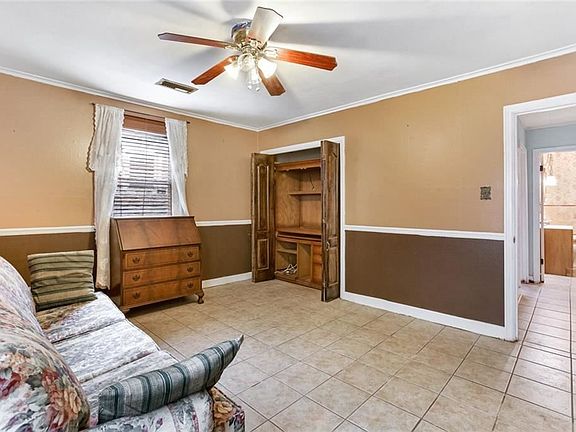5th image of 1020 S Turnbull Dr