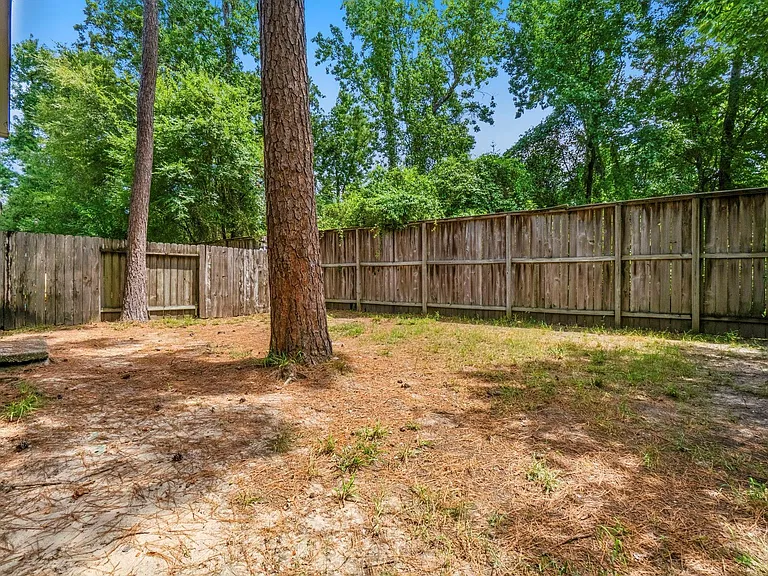 149 E Summerhaze Cir — Photo 18