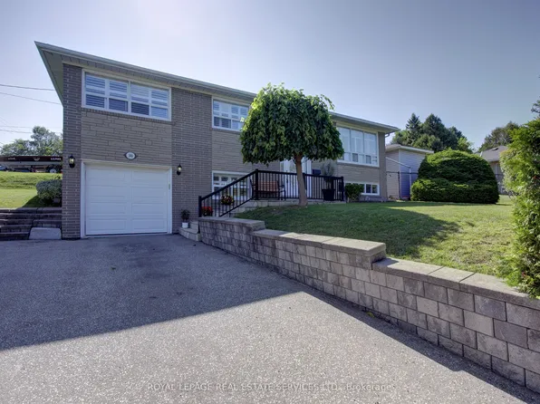 146 Vista Dr, Mississauga, ON L5M 2E6