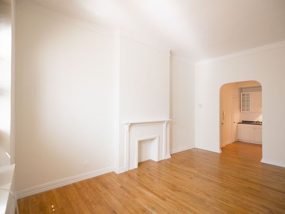 2nd image of 46 E 21st St Fl 2