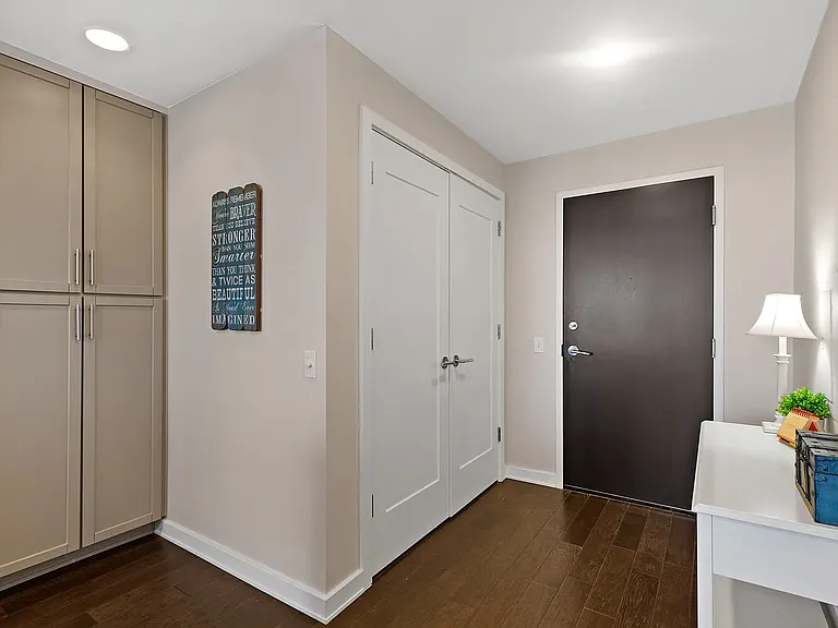 1212 Laurel St #1206 — Photo 17