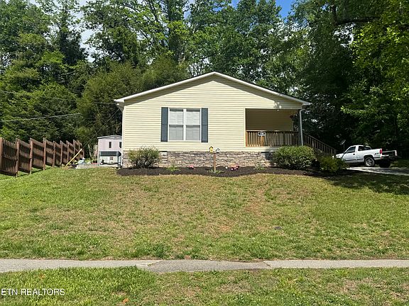 2nd image of 130 Crescent Rd