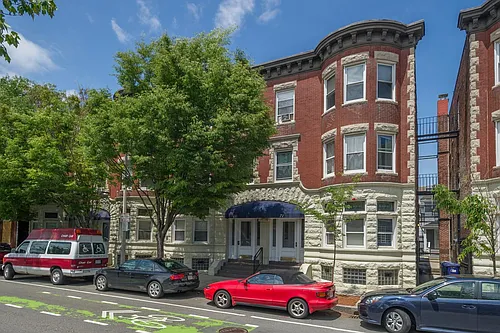 67 Brighton Ave #4R Photo 1