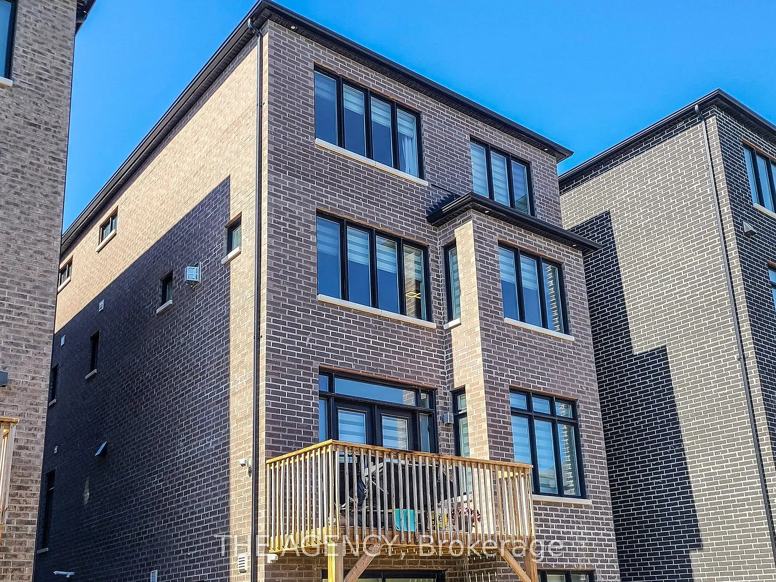 5 bed, $7,750 — Photo 2