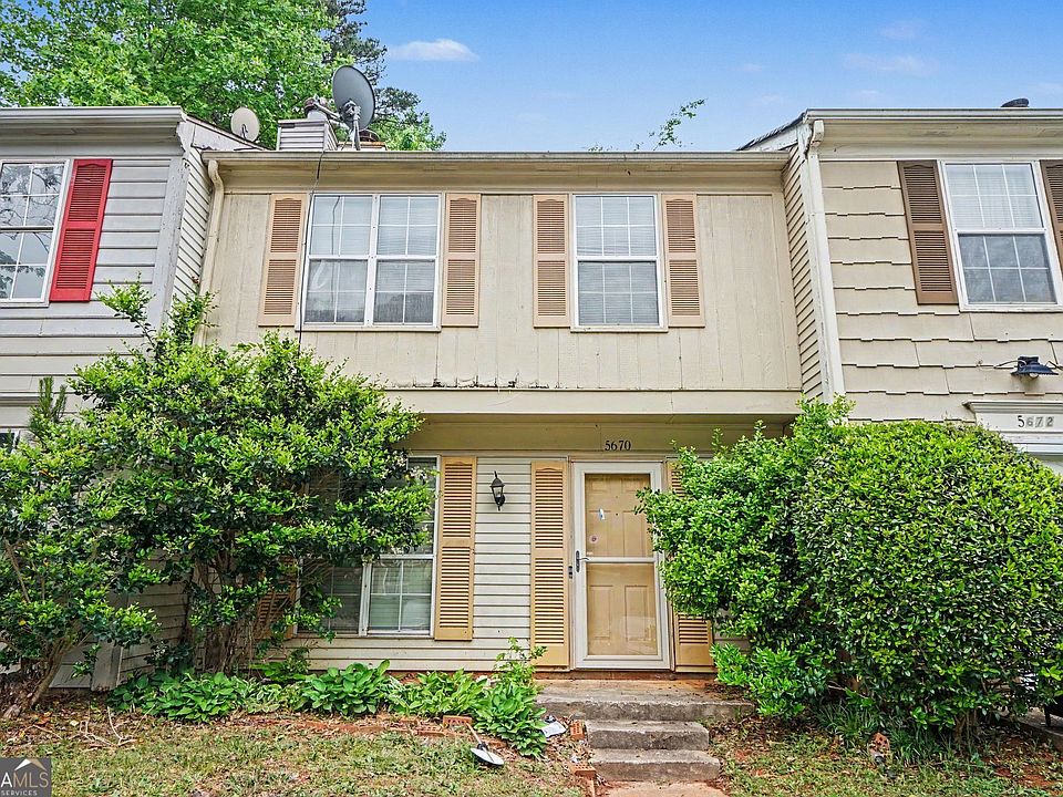 1st image of 5670 Wells Cir