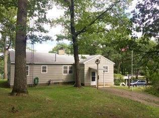 2947 Old Maple Rd, Manistee, MI 49660