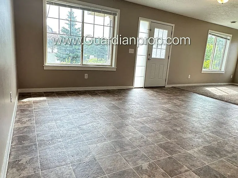 9951 Vera Cruz Ln N — Photo 6